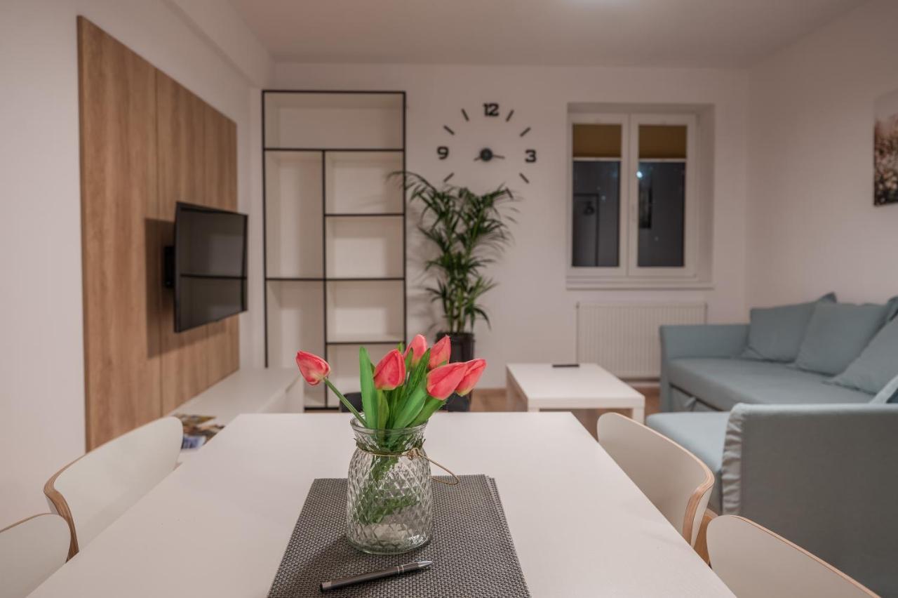 Apartman Claudia - Rezidence K Lanovce ยาคีมอฟ ภายนอก รูปภาพ