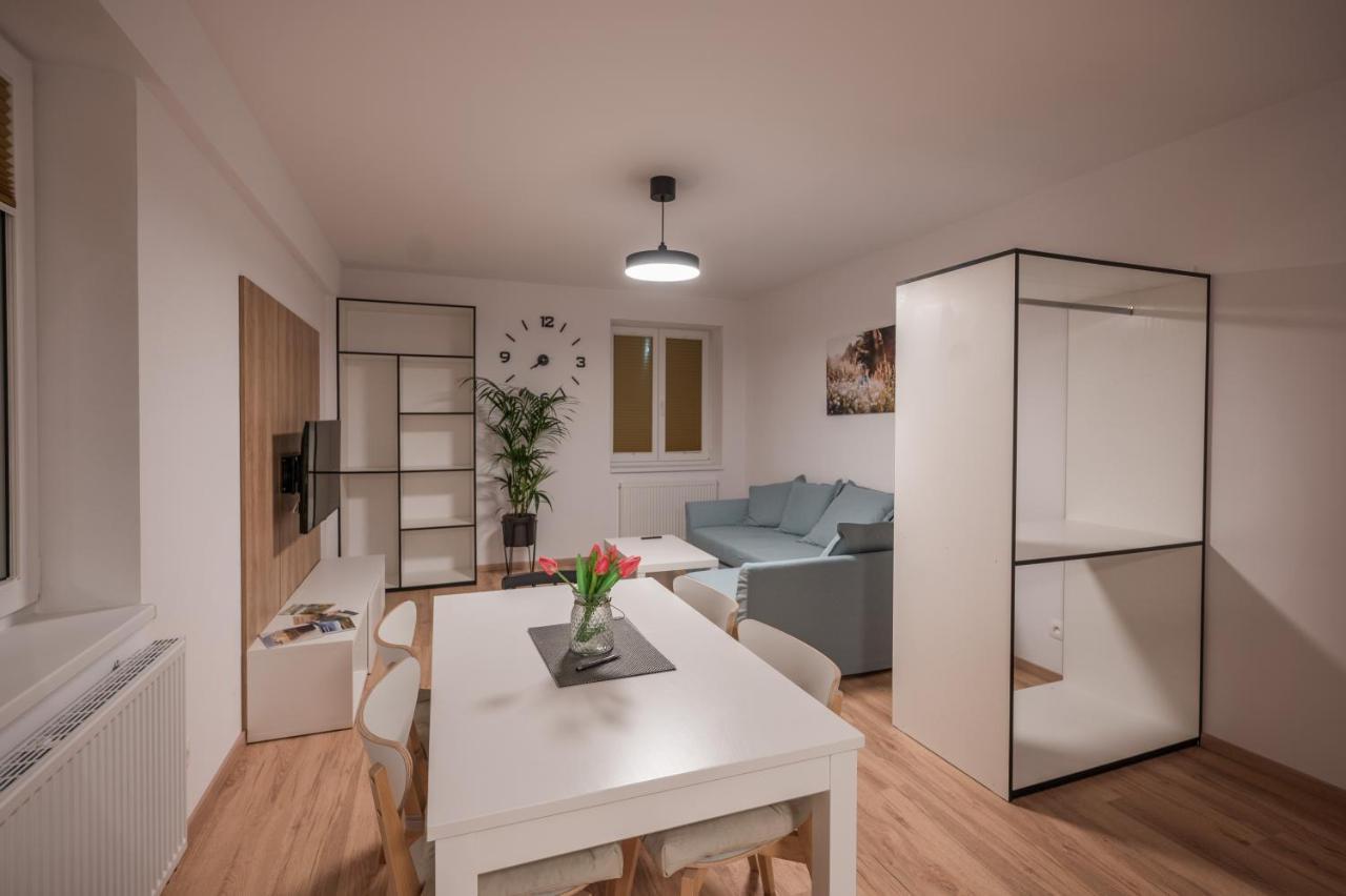 Apartman Claudia - Rezidence K Lanovce ยาคีมอฟ ภายนอก รูปภาพ
