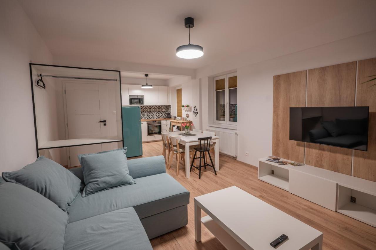 Apartman Claudia - Rezidence K Lanovce ยาคีมอฟ ภายนอก รูปภาพ